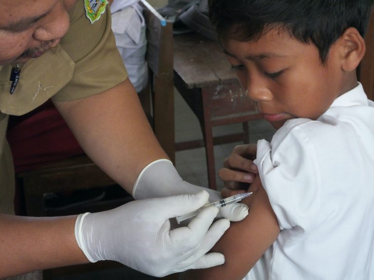 Measles,Immunization,Was,Carried,Out,At,Gunungkidul,Indonesian,Elementary,School